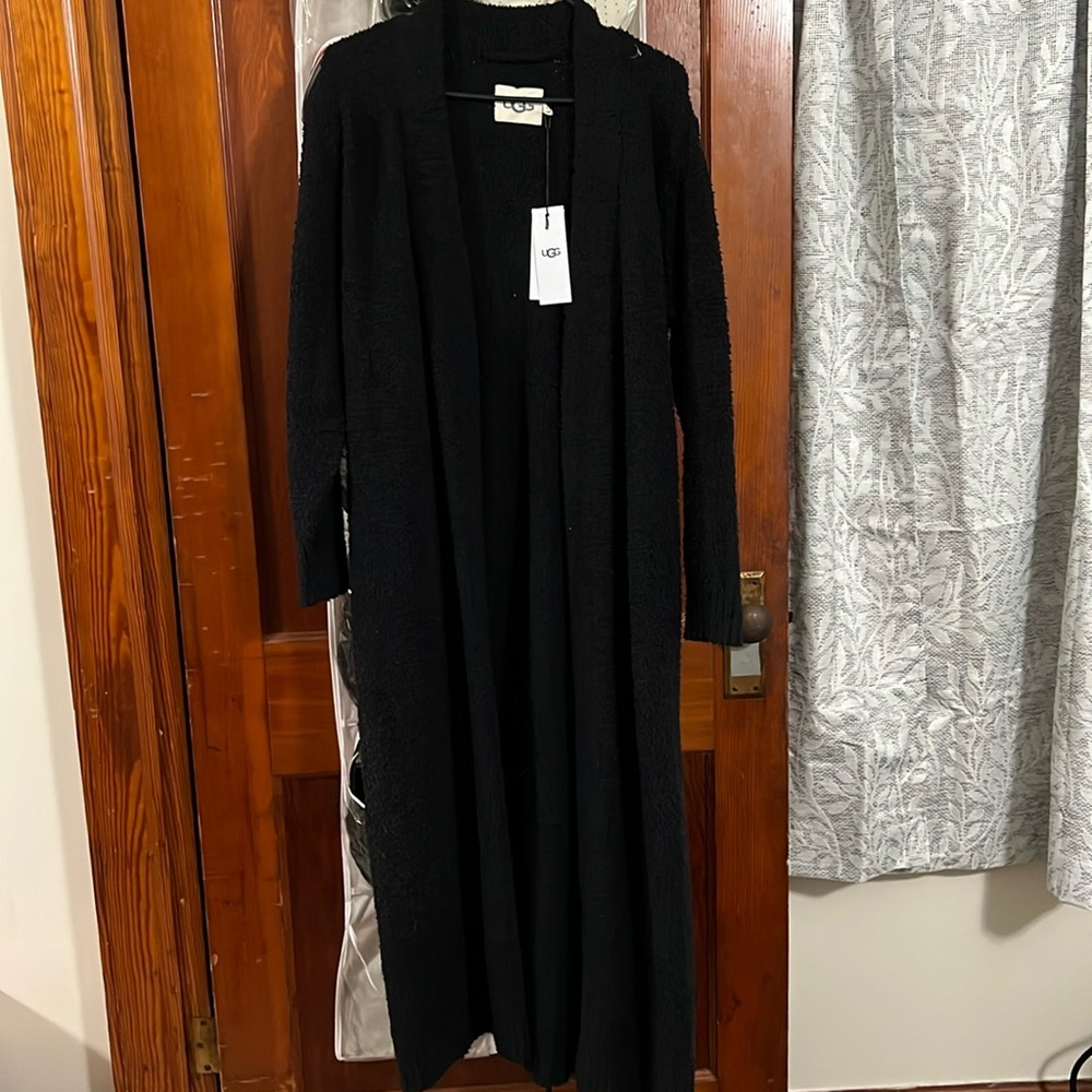 Woman’s UGG Robe